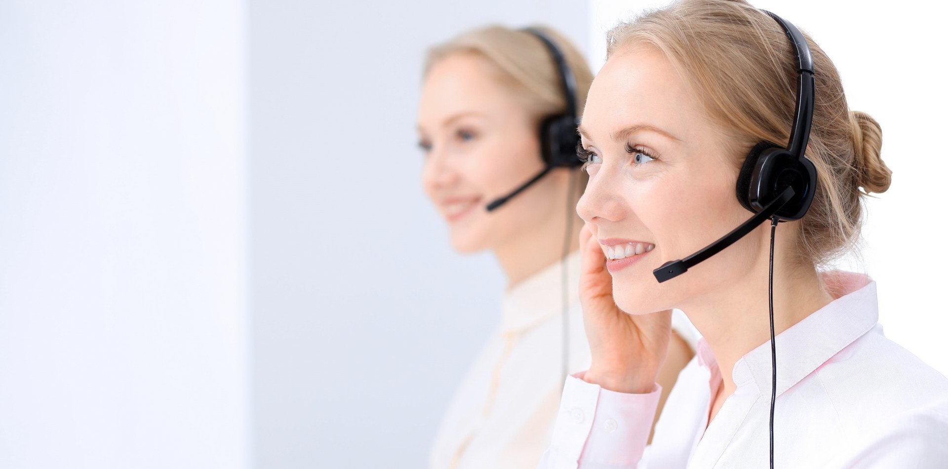 Επικοινωνήστε Μαζί Μας | Αdvanced Dental Clinics